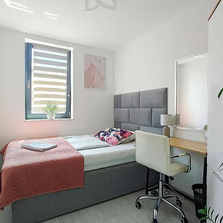 Wlodarska 4a Lux Premium קרקוב