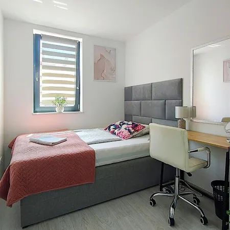 Wlodarska 4a Lux Premium