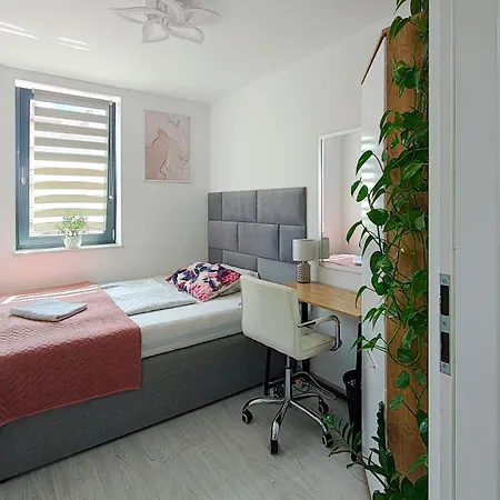 Wlodarska 4a Lux Premium קרקוב