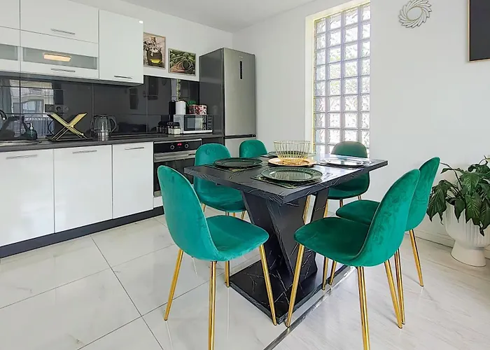 Wlodarska 4a Lux Premium * 크라쿠프