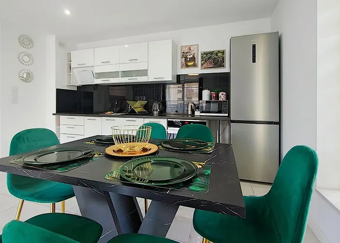 Wlodarska 4a Lux Premium *